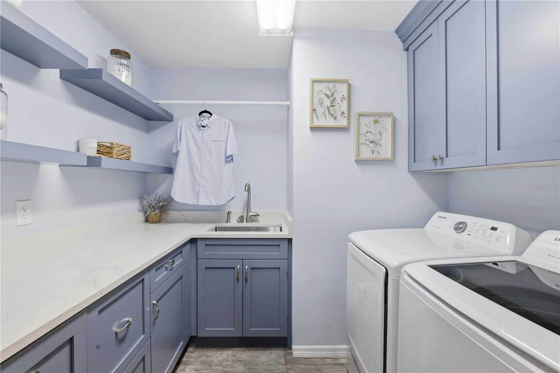 833 NW 45th Terrace Gainesville FL 32605