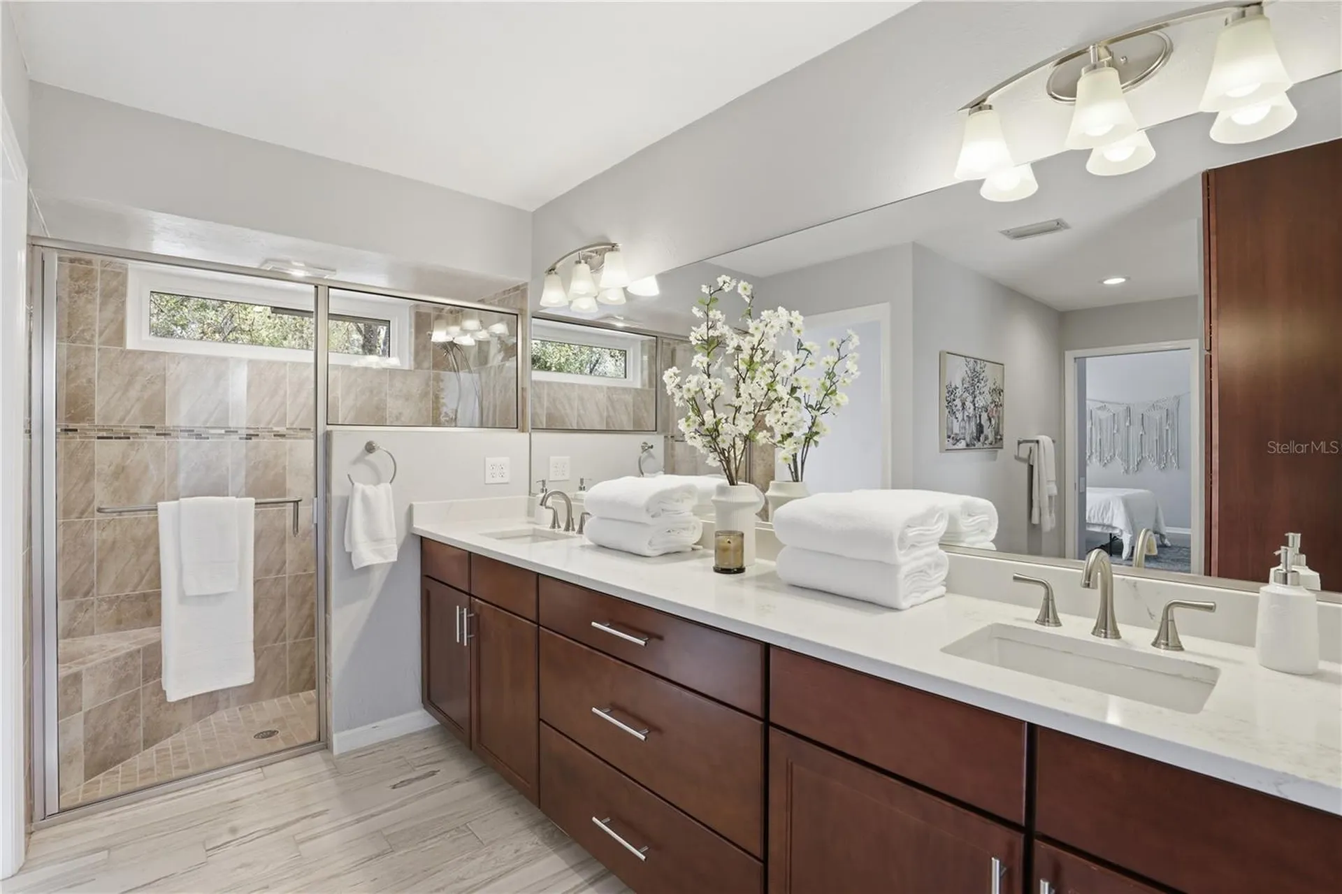 833 NW 45th Terrace Gainesville FL 32605