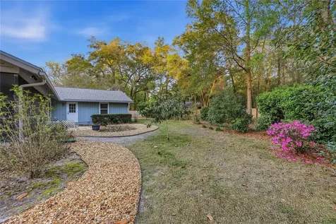 833 NW 45th Terrace Gainesville FL 32605