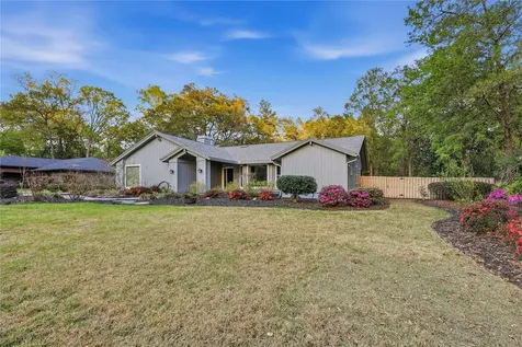 833 NW 45th Terrace Gainesville FL 32605