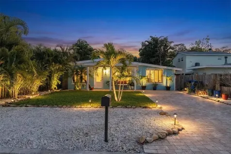 137 Pennsylvania Avenue Palm Harbor FL 34683