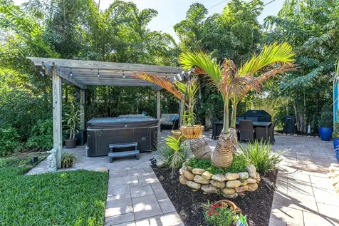 137 Pennsylvania Avenue Palm Harbor FL 34683