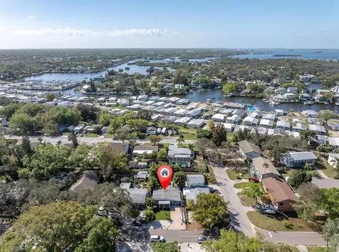137 Pennsylvania Avenue Palm Harbor FL 34683