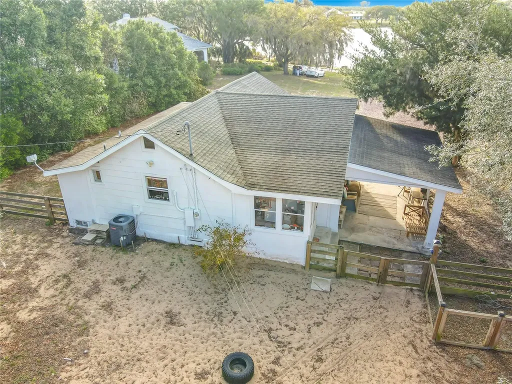 1124 Saint Anne Shrine Road Lake Wales FL 33898