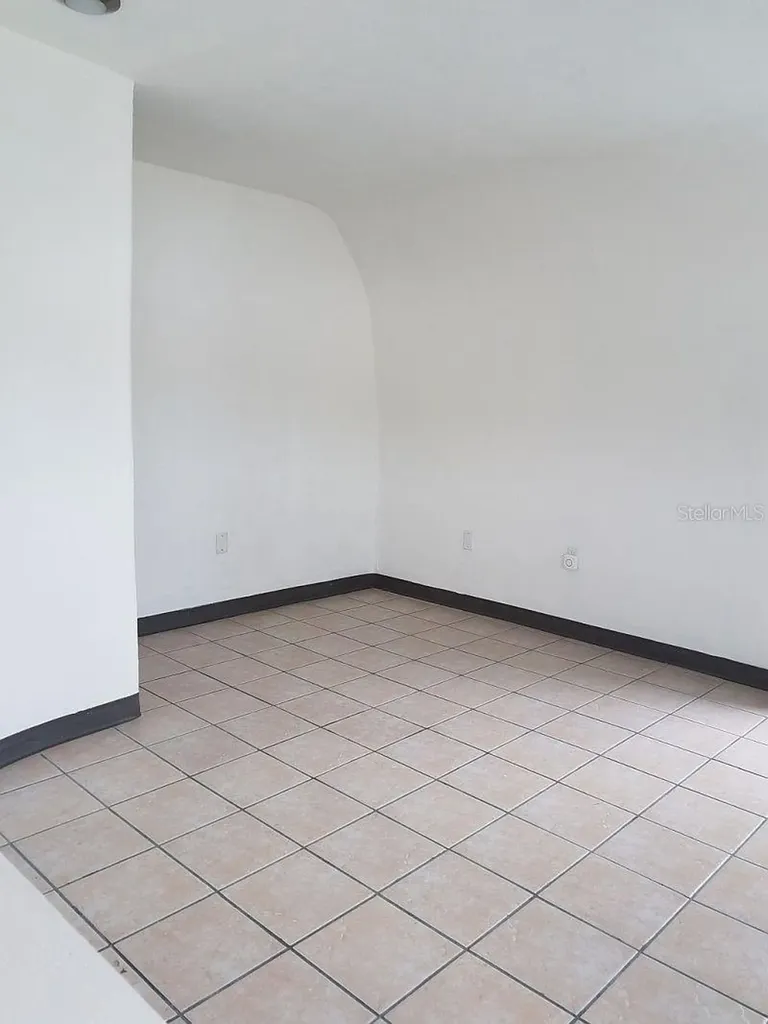 100 E Shell Point Road Ruskin FL 33570