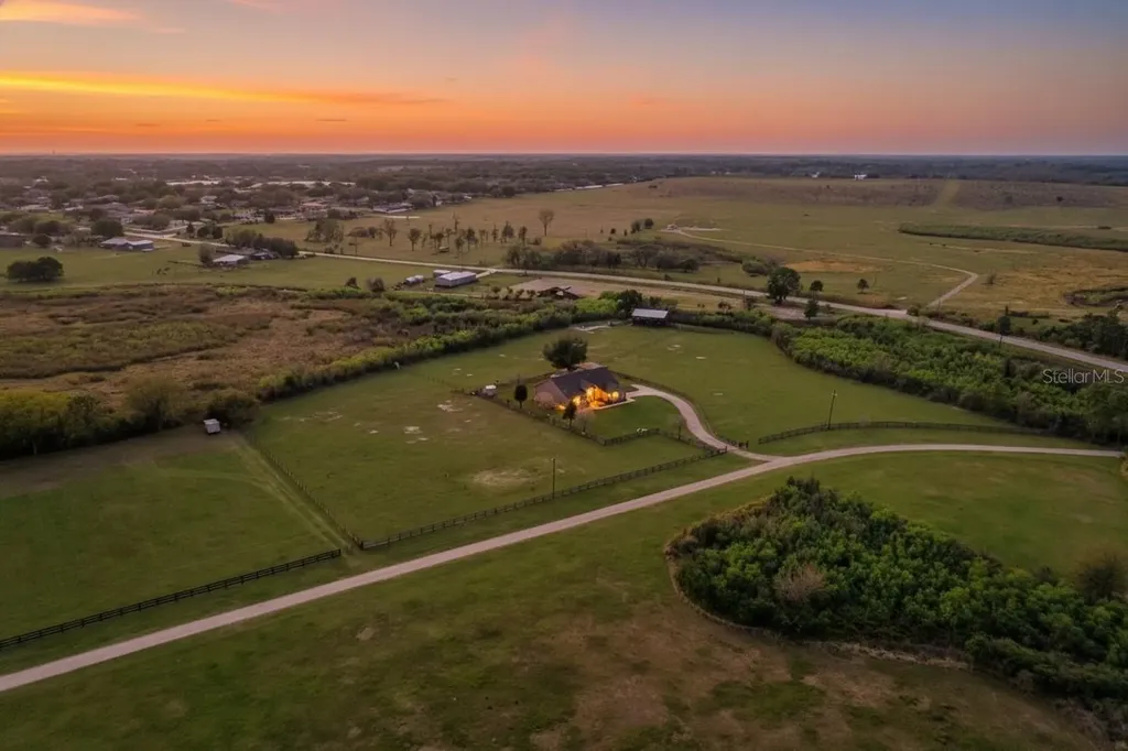 10616 Old Grove Road Clermont FL 34711