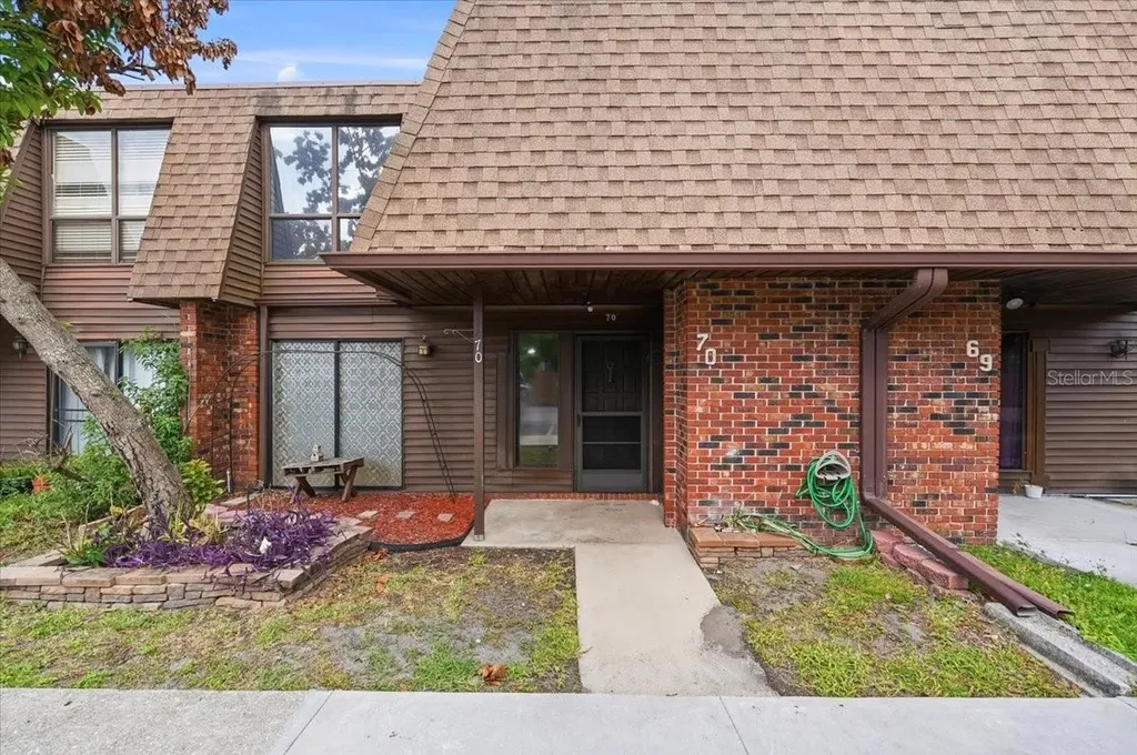 1836 N Crystal Lake Drive Lakeland FL 33801
