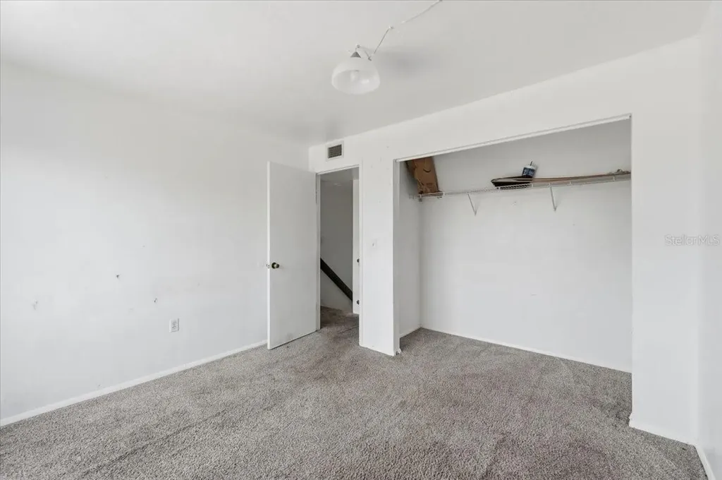 1836 N Crystal Lake Drive Lakeland FL 33801