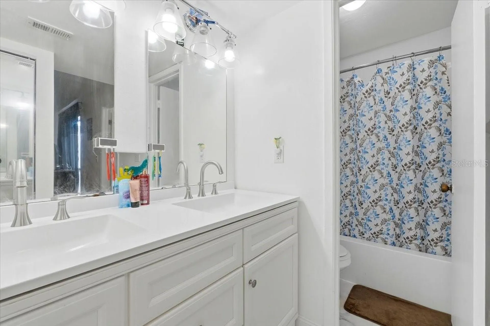 1836 N Crystal Lake Drive Lakeland FL 33801