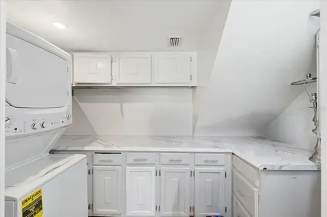 1836 N Crystal Lake Drive Lakeland FL 33801