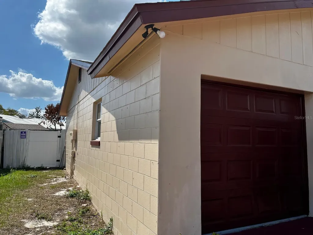 4810 Leprechaun Way Orlando FL 32808