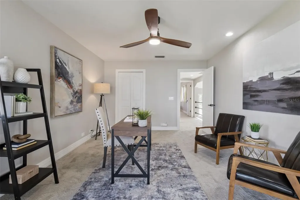 303 Waterwood Drive Yalaha FL 34797