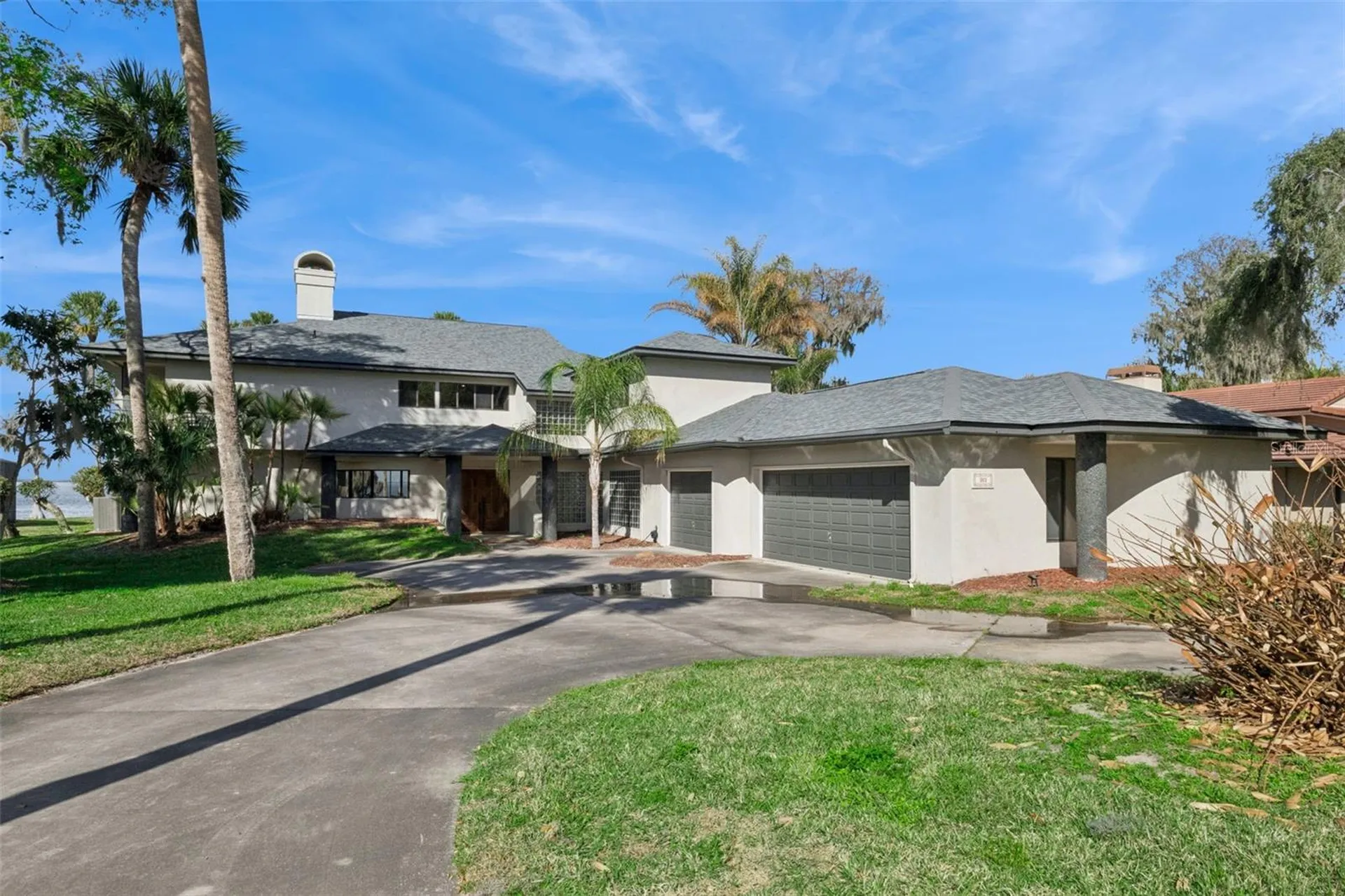 303 Waterwood Drive Yalaha FL 34797