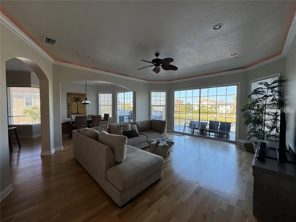 323 Ocean Crest Drive Palm Coast FL 32137