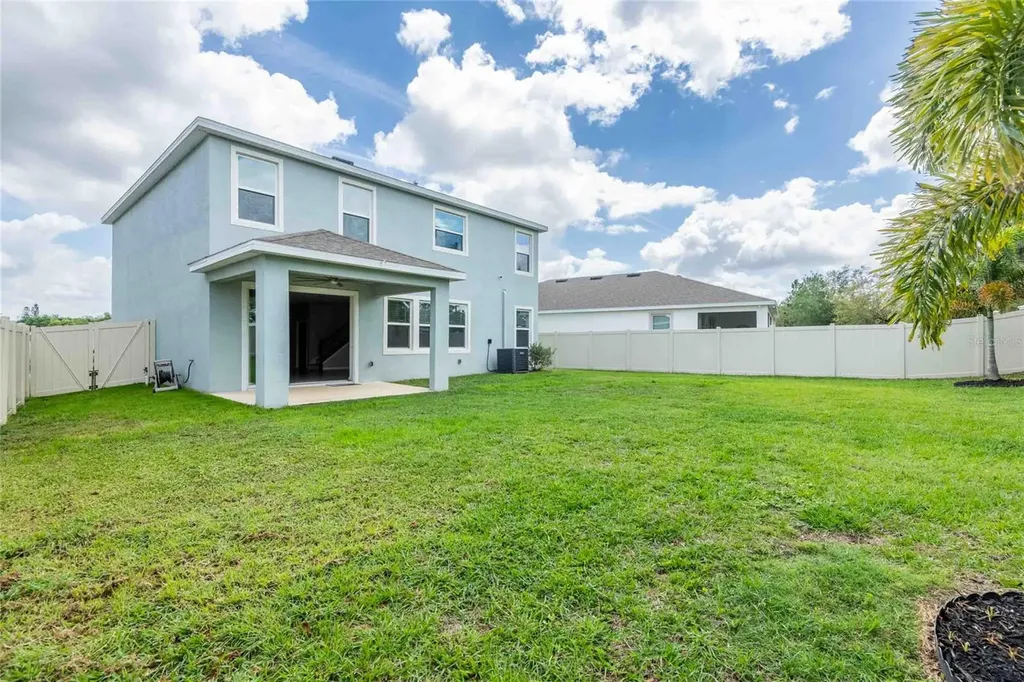 16620 Mooner Plank Circle Wimauma FL 33598