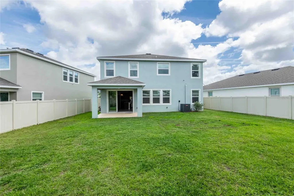 16620 Mooner Plank Circle Wimauma FL 33598