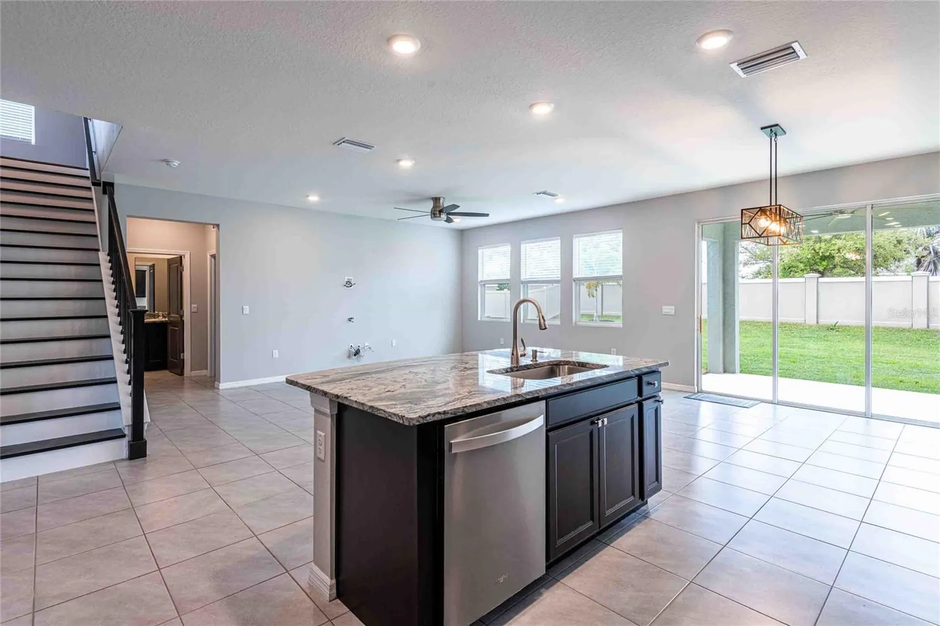 16620 Mooner Plank Circle Wimauma FL 33598