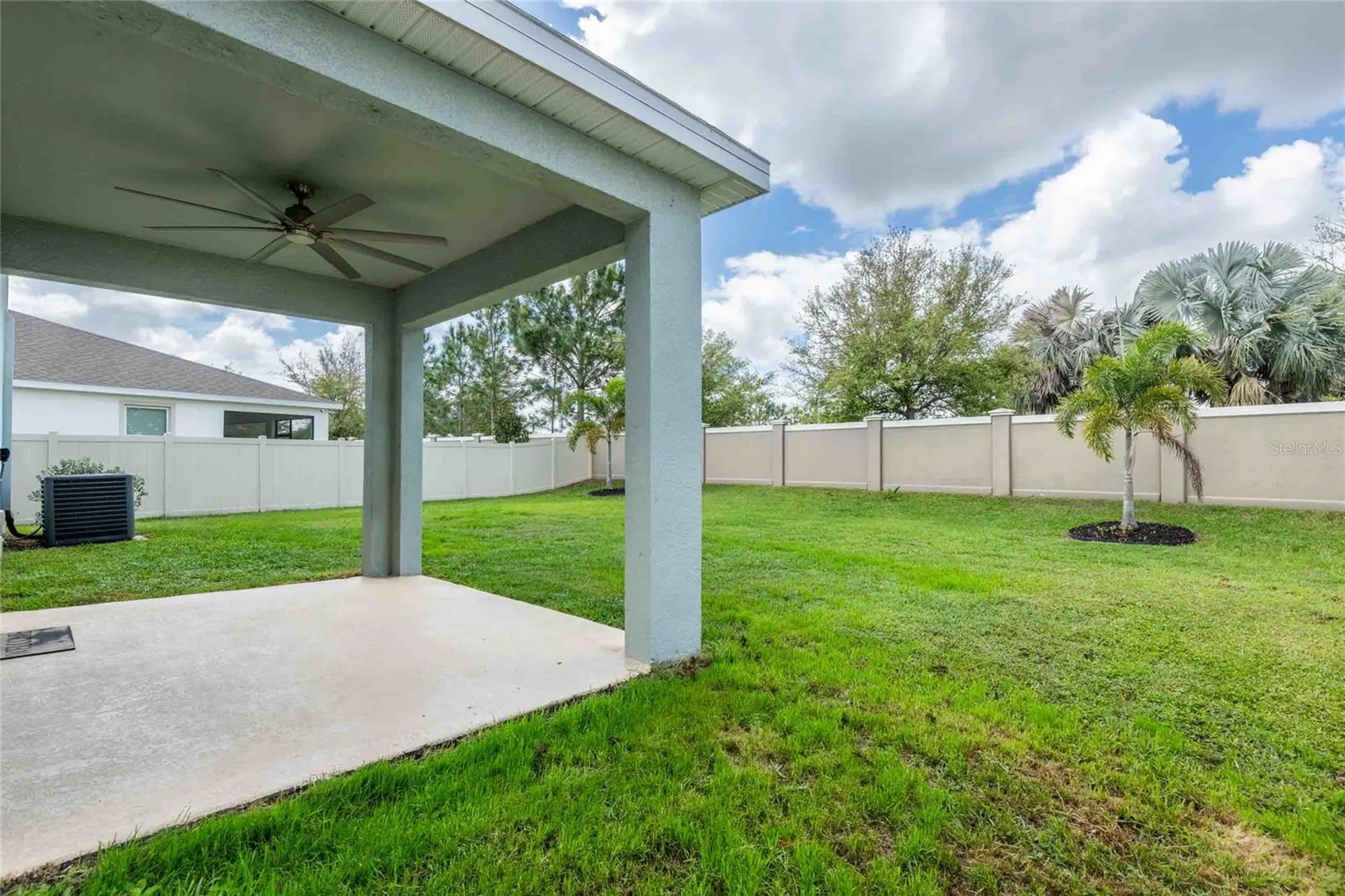 16620 Mooner Plank Circle Wimauma FL 33598