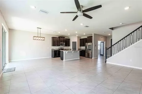 16620 Mooner Plank Circle Wimauma FL 33598