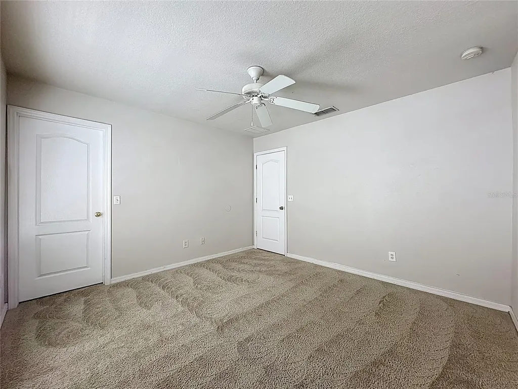 1893 Royal Ridge Drive Davenport FL 33896
