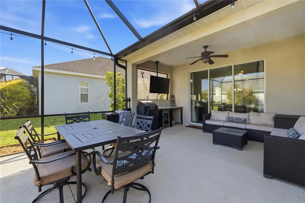 16804 Myrtle Hill Lane Parrish FL 34219