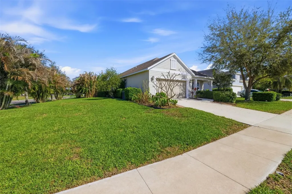 16804 Myrtle Hill Lane Parrish FL 34219