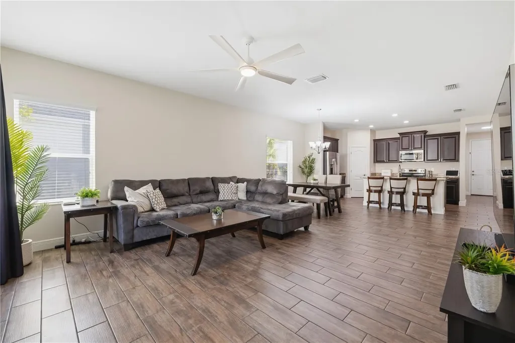16804 Myrtle Hill Lane Parrish FL 34219