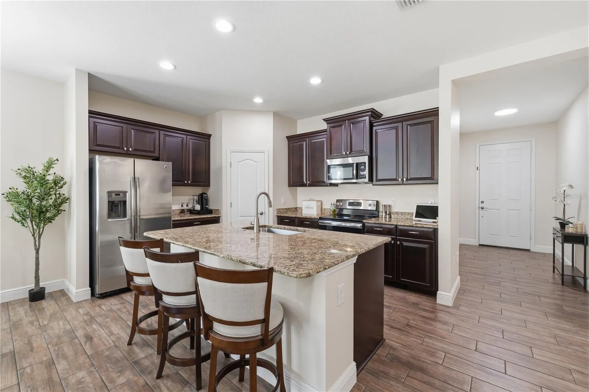 16804 Myrtle Hill Lane Parrish FL 34219