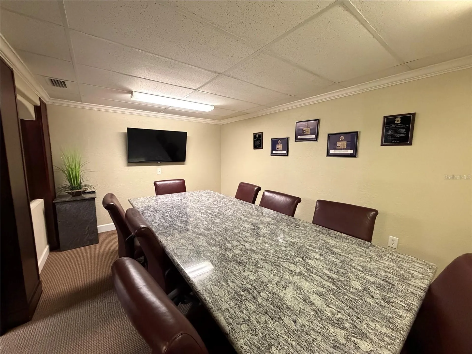 1302 W Busch Boulevard Tampa FL 33612