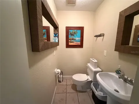 1302 W Busch Boulevard Tampa FL 33612