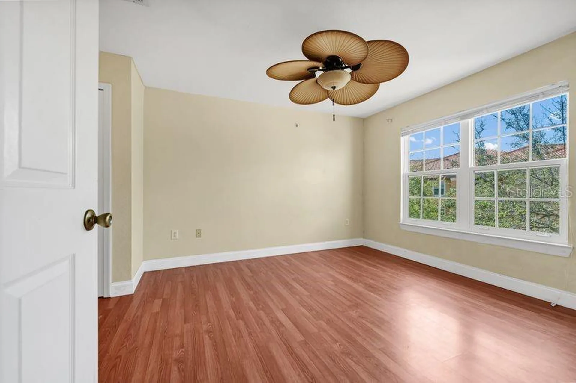5471 Vineland Road Orlando FL 32811