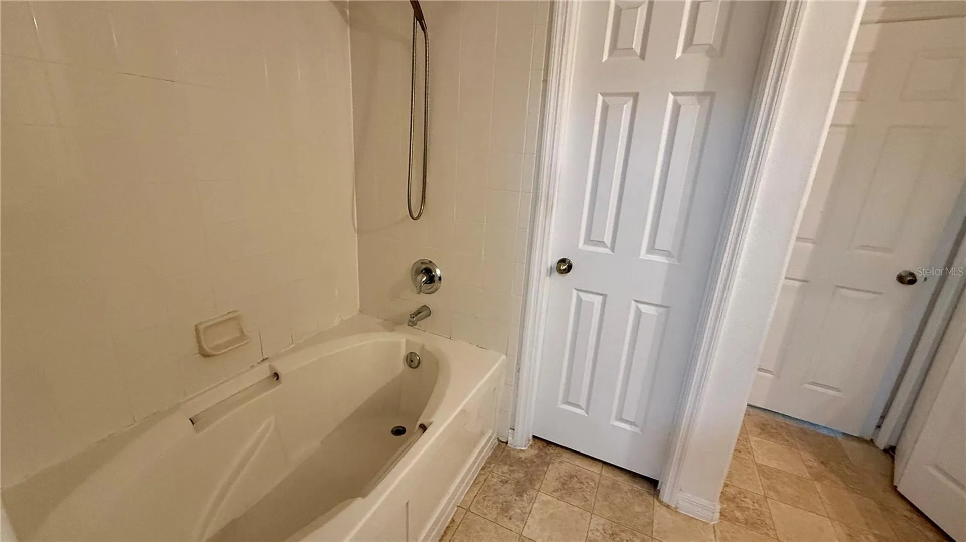 2052 Cypress Bay Boulevard Kissimmee FL 34743