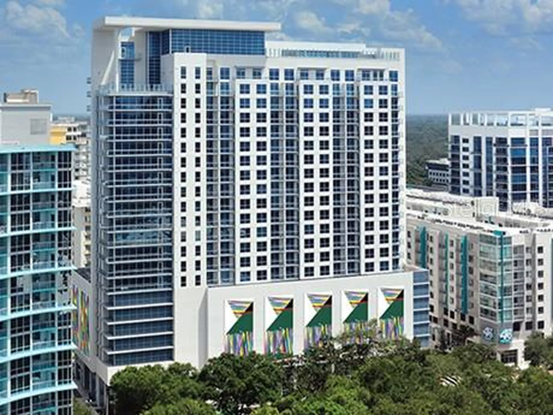 100-2 Lake Avenue Orlando FL 32801