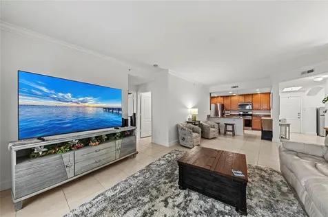 808 3rd Avenue W Bradenton FL 34205
