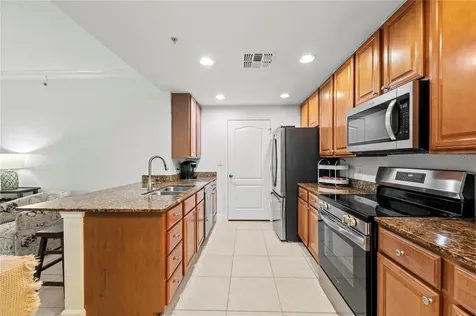 808 3rd Avenue W Bradenton FL 34205
