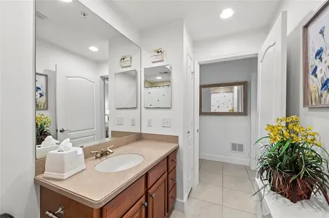 808 3rd Avenue W Bradenton FL 34205