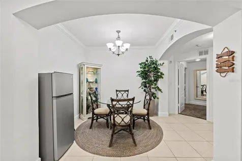 808 3rd Avenue W Bradenton FL 34205