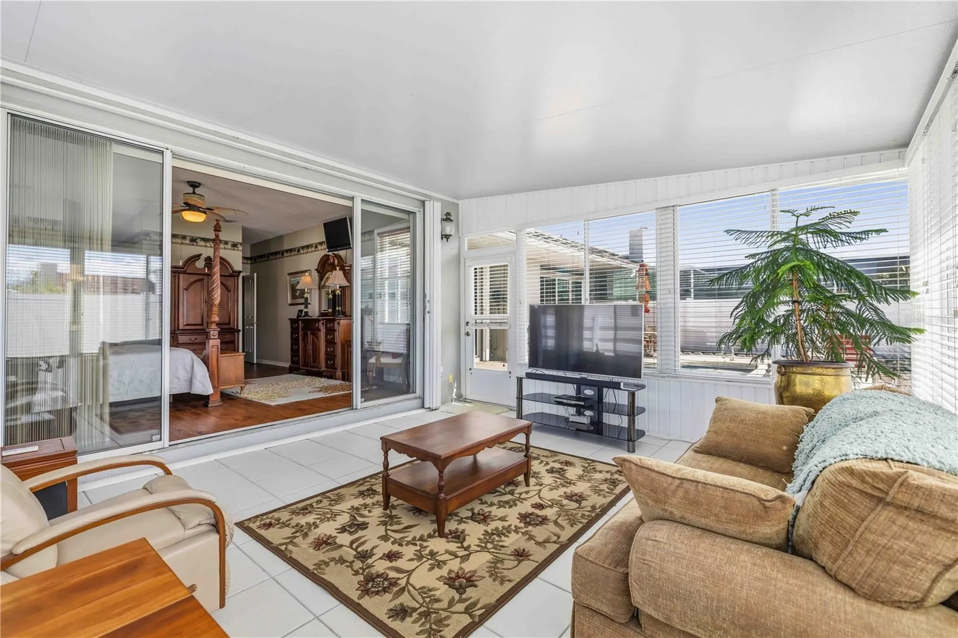 4820 61st Avenue Drive W Bradenton FL 34210
