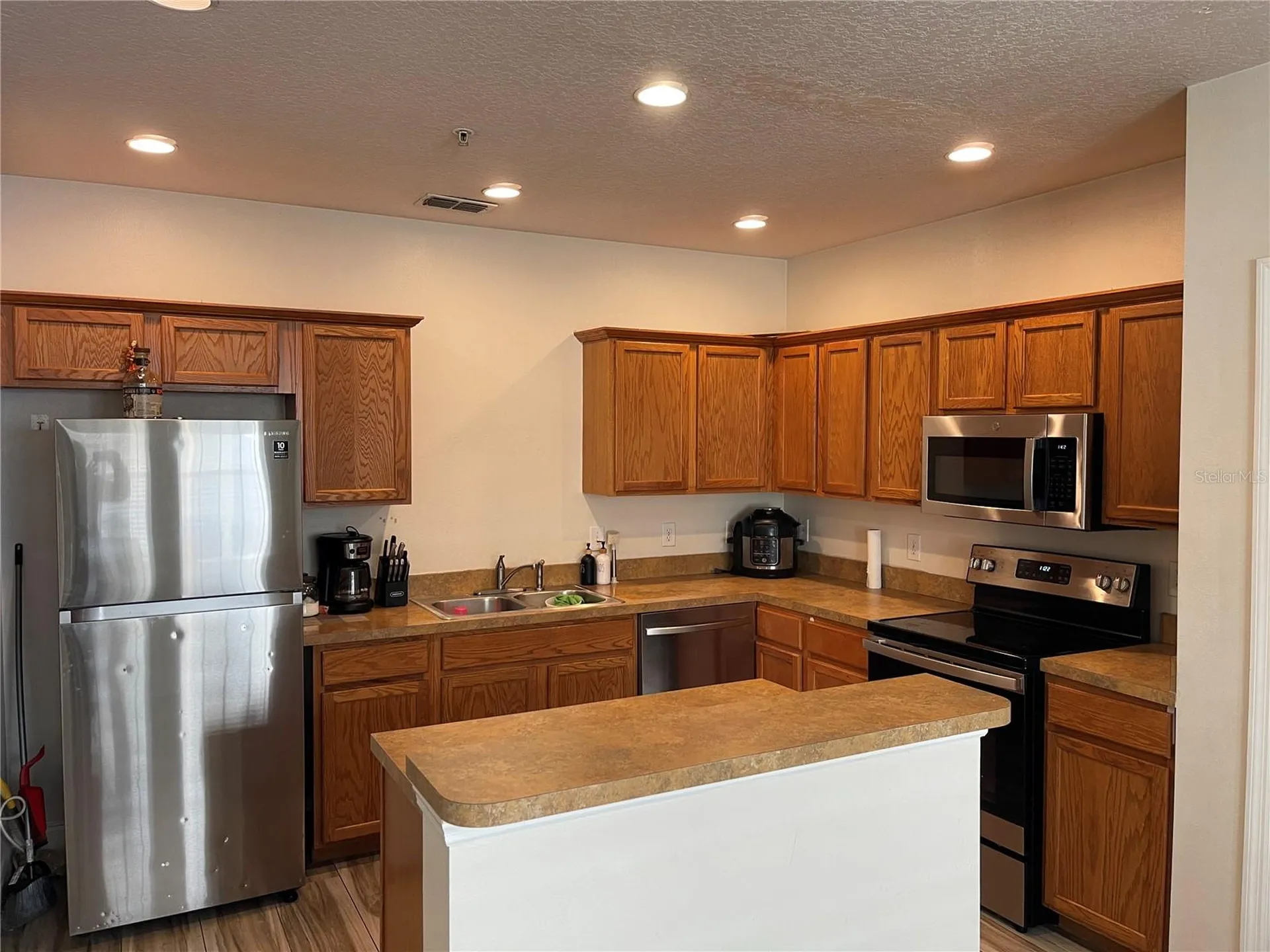 2024 Cypress Bay Boulevard Kissimmee FL 34743