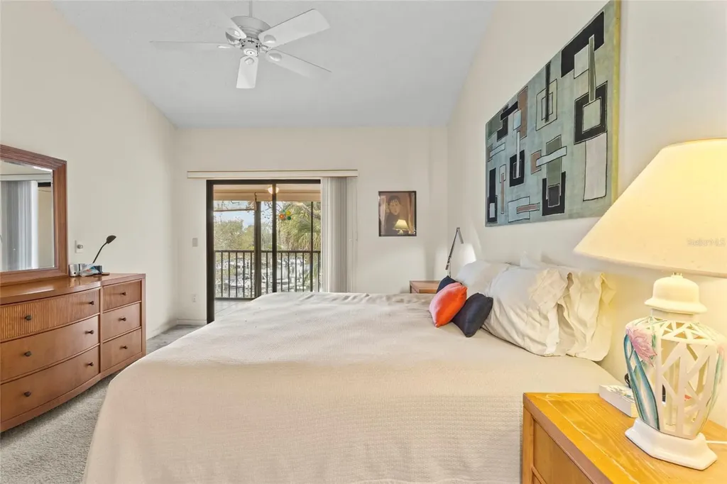 1633 Boathouse Circle Sarasota FL 34231