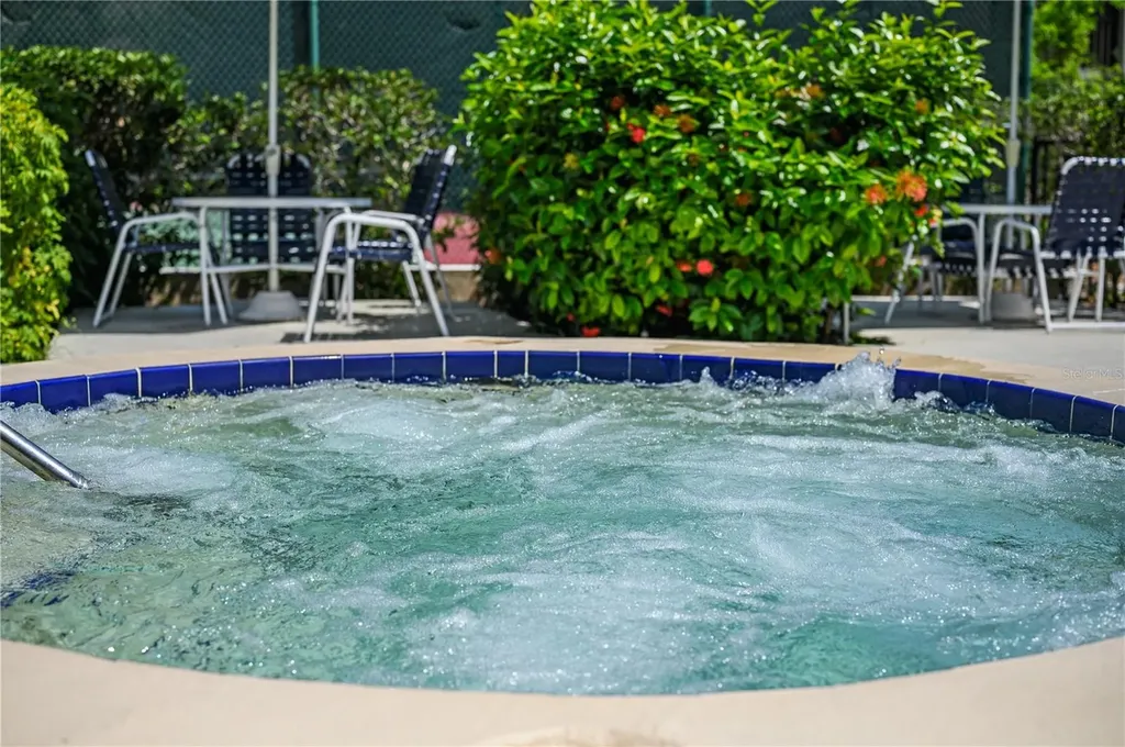 1633 Boathouse Circle Sarasota FL 34231