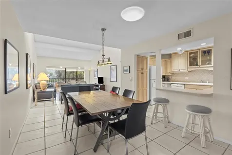 1633 Boathouse Circle Sarasota FL 34231