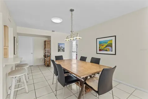 1633 Boathouse Circle Sarasota FL 34231