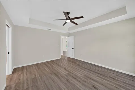 6 Bay Pass Terrace Ocklawaha FL 32179