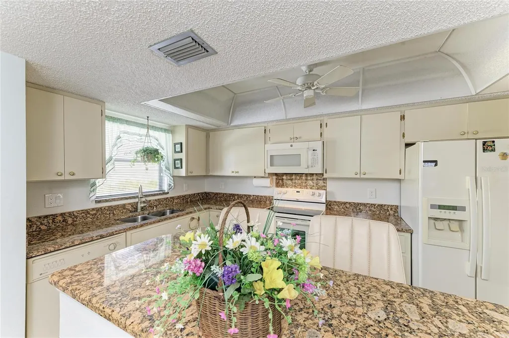 3983 Maceachen Boulevard Sarasota FL 34233