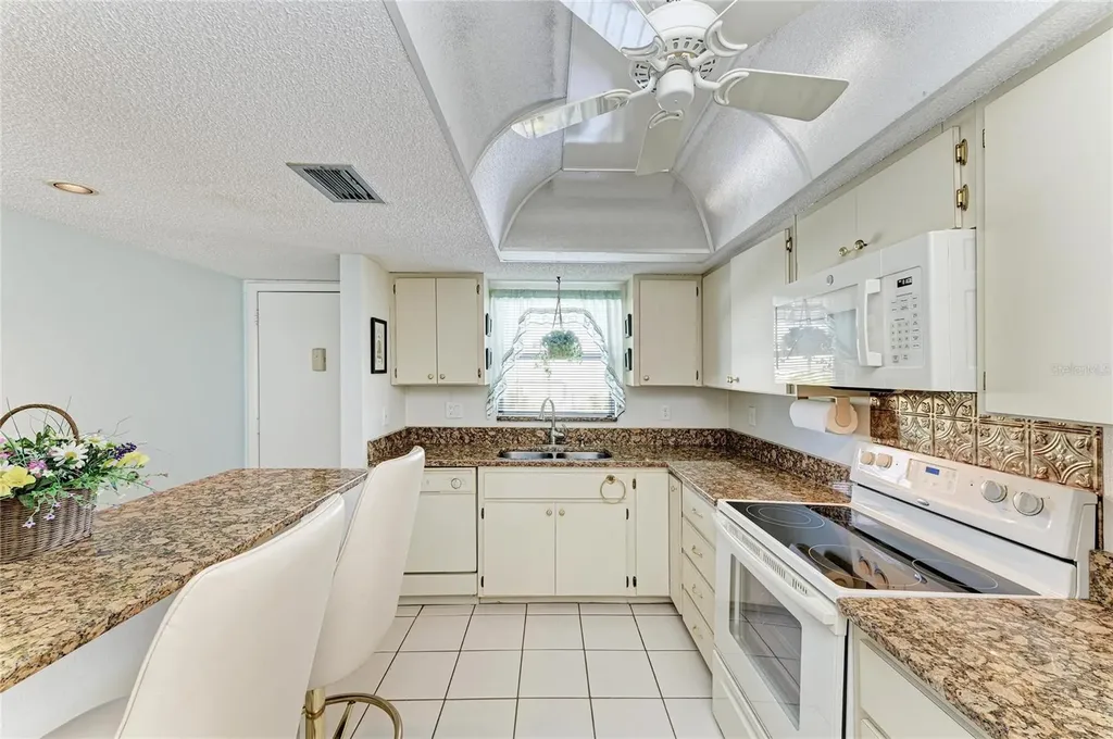 3983 Maceachen Boulevard Sarasota FL 34233