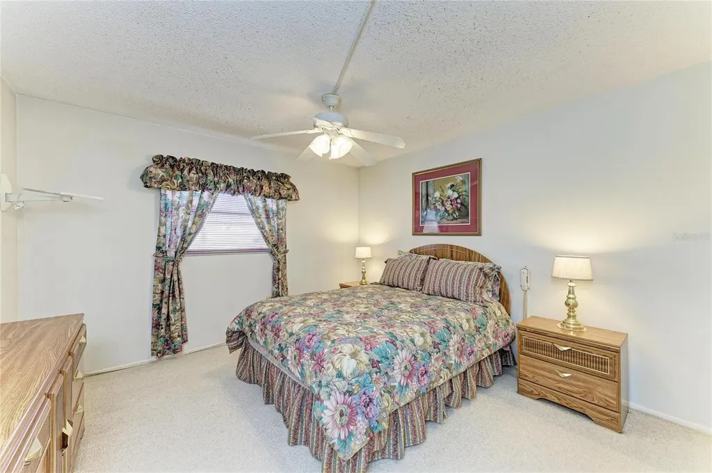 3983 Maceachen Boulevard Sarasota FL 34233