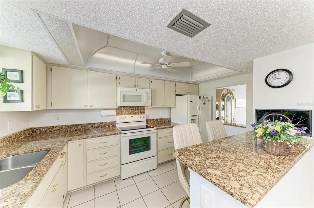 3983 Maceachen Boulevard Sarasota FL 34233