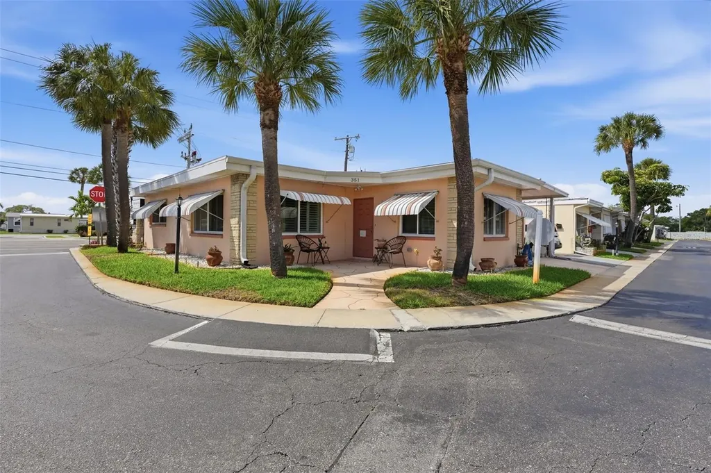 250 Rosery Road NW Largo FL 33770