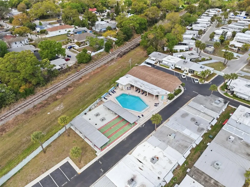 250 Rosery Road NW Largo FL 33770